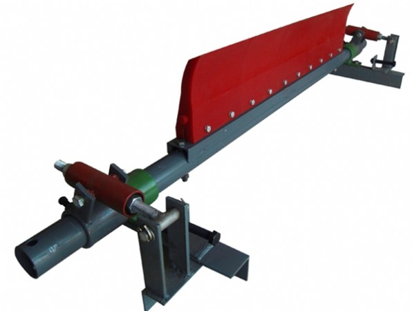 Belt cleaner